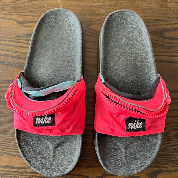 Nike off court unisex slides FP “be true” sandal. Item #DD6783. - Picture 4 of 5